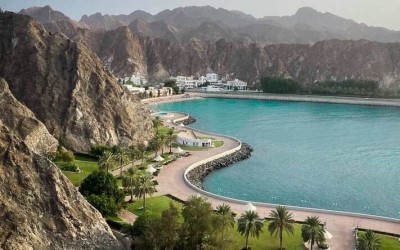 اخذ اقامت عمان از مشهد